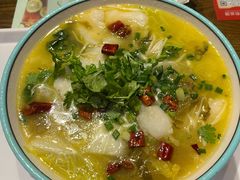 -何记花甲(海岸城旗舰店)