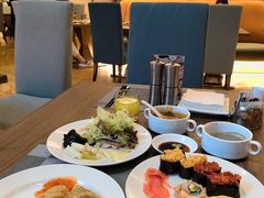 -好日子皇冠假日酒店·君怡咖啡厅(特美思大厦店)