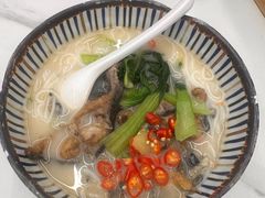 -鲜越鲜鱼粉(财富购物中心店)