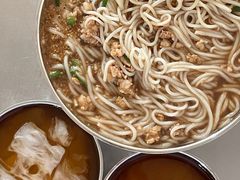 -正宗杨记普洱酸醋米线(总店)