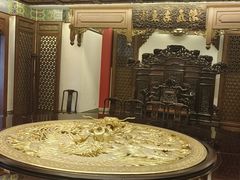 -梅龙镇酒家(南京西路总店)