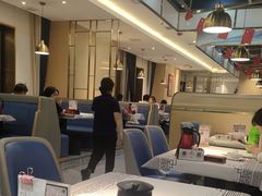 -靓虾二哥长沙地标小龙虾(五一广场店)