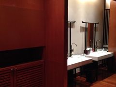 iphone_upload_pic-丽思卡尔顿酒店泳池(金融街店)