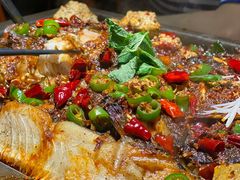 -探鱼·鲜青椒爽麻烤鱼(银泰城店)