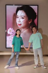 -乐派诗婚纱摄影