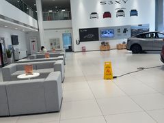 -TESLA 特斯拉(北京后沙峪特斯拉中心)