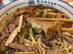 -镇南锅盖面馆(解放路店)