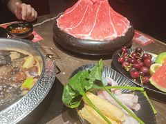 -一绪に和牛寿喜烧(罗湖益田假日店)