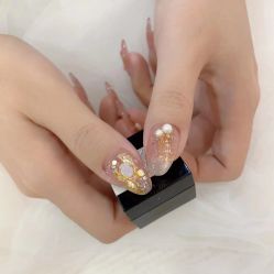 -心窑Shero's 美甲美睫美妆沙龙