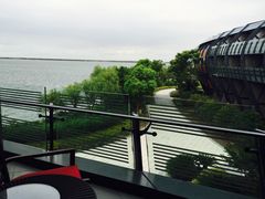 -上海滴水湖皇冠假日酒店