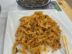 -朴小妹人参鸡汤火锅(长白山万达店)
