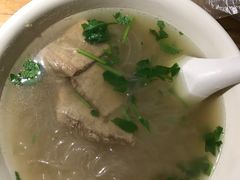 -锅贴王小吃(南大街店)