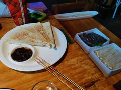 -小小河边鱼(天润城店)