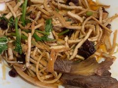 -陈熹公民族美食文化餐厅(中华广场店)