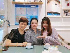 -燕庭·纯燕窝·甜品下午茶(南京西路店)