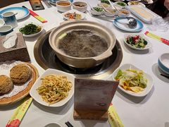 -天宜隆蘑菇宴火锅(石景山旗舰店)