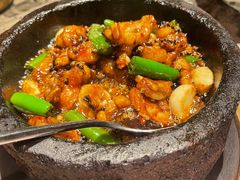 石锅杭椒牛蛙-桂满陇-西湖船宴(西单大悦城店)