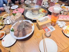 -佬土鹅肠火锅(中建大观店)