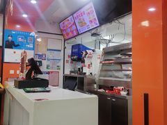 -华莱士·全鸡汉堡(四道街店)