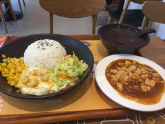 麻辣龙虾饭-海盗虾饭·剥好的小龙虾饭(SOHO尚都店)