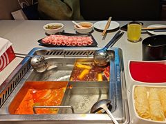 -海底捞火锅(宝龙广场夜宵主题店)