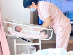 -妈咪爱月子中心·母婴护理