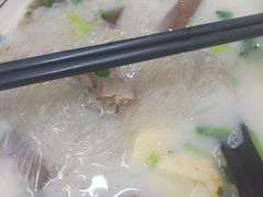 -鸭小妹鸭血粉丝(老门东店)