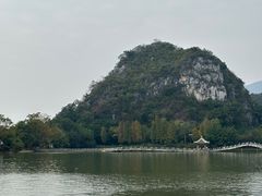 -星湖旅游景区七星岩