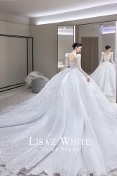 -Renee芮亦婚纱