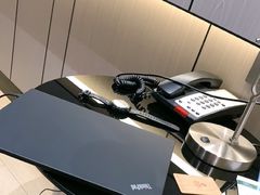 -上海虹桥西郊假日酒店