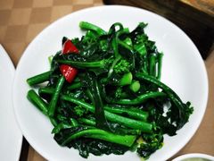 生炒芥兰-唐苑酒家·岭南粤菜名店(太古仓店)