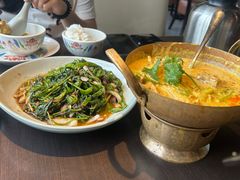 -大头虾越式风味餐厅(光明广场店)