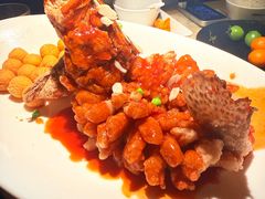 -吴越荣记苏州菜·松鼠桂鱼100%活鱼现做(月光码头店)