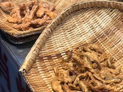 油炸小鱼-肖炮现炸酥肉(解放碑店)