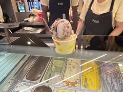 -Inside Scoop Suria KLCC