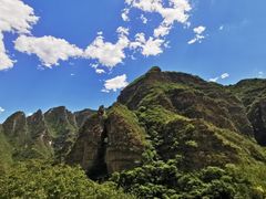 -孤山寨风景区