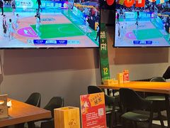 -京狮炙燥·精酿烧烤(首经贸店)