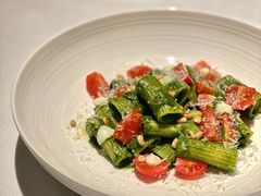-Mogul Eatery·大亨餐酒馆