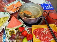 -四囍码头海鲜烧烤自助火锅(外滩南京东路悦荟广场店)