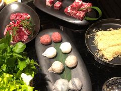 臻品肥牛-官也街澳门火锅(新源里店)