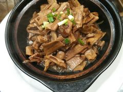 -临街徽菜馆·正宗黄山味