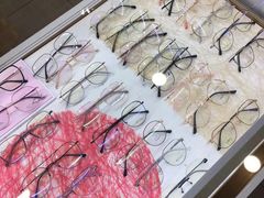 -三叶眼镜城·好视力眼镜店
