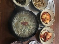 -城山辣炒黑猪肉