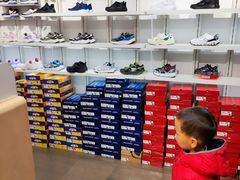 -百盛优客城市广场(天山店)