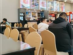 大堂-鸿运楼烤鸭店(天桥店)