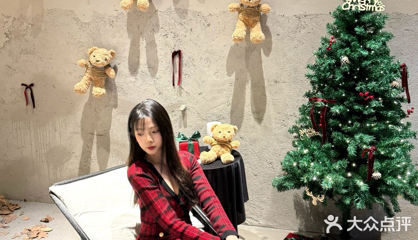 东莞探店｜5G过圣诞🎄这家店枫叶圣诞树太好拍