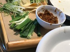 -关东小磨东北菜(上海长风大悦城店)