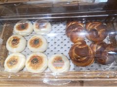 -沁屋面包店(人民东路店)