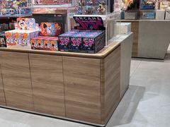 -泡泡玛特POPMART(国金街店)