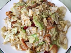 -一口猪海鲜浑锅·东北家常菜